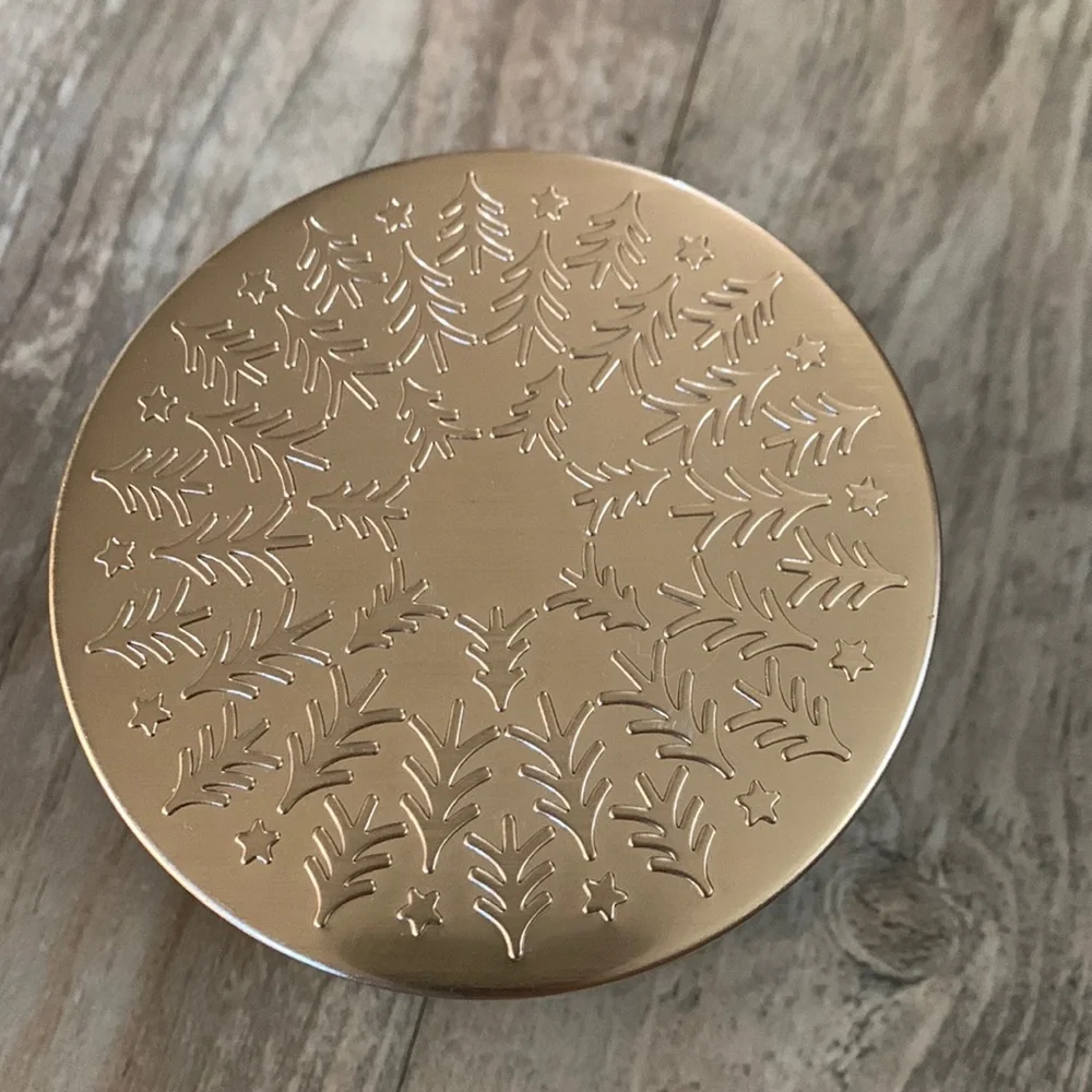 Cinnamon Caramel Swirl Candle - Picture 2 of 4